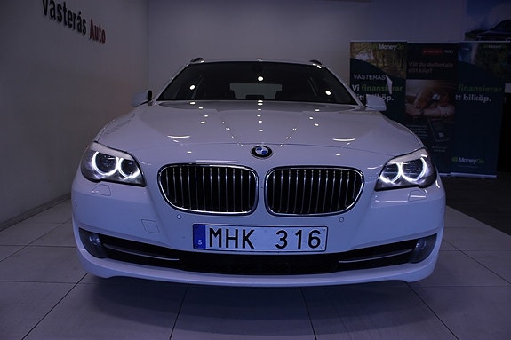 BMW 520d 9 of 30