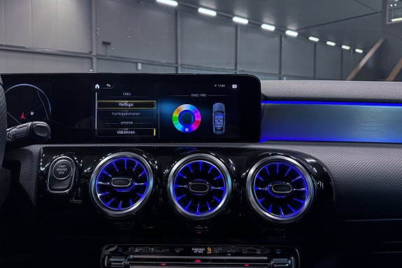 Mercedes-Benz A250 e 19 of 21