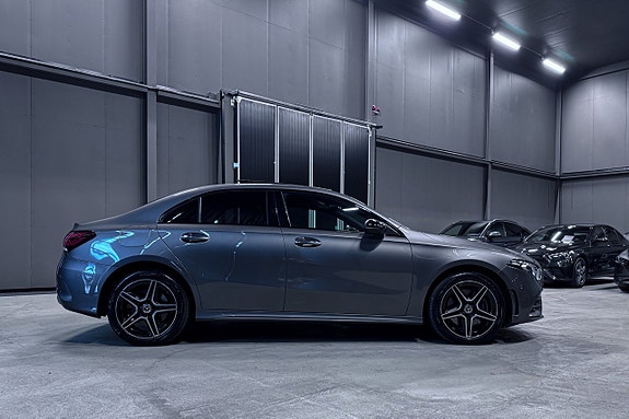 Mercedes-Benz A250 e 7 of 21