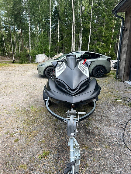 Kawasaki Ultra 300X - 330HK - inklusive Thule 80km trailer 3 of 10