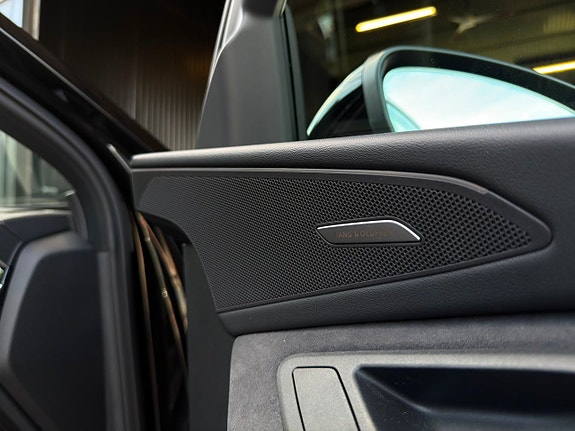 Audi SQ6 e-tron 19 of 30
