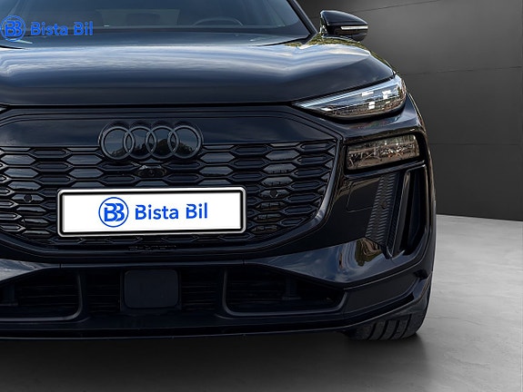 Audi SQ6 e-tron 6 of 30