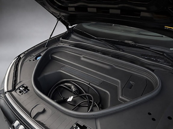 Audi SQ6 e-tron 30 of 30