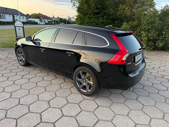 Volvo V60 3 of 21