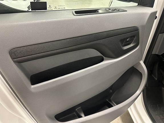 Peugeot Expert 9 of 17