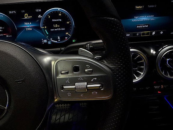 Mercedes-Benz GLA200 d 25 of 30