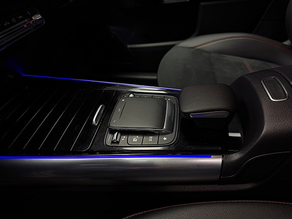 Mercedes-Benz GLA200 d 21 of 30