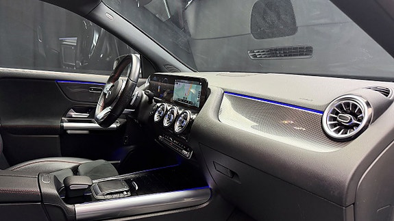 Mercedes-Benz GLA200 d 17 of 30
