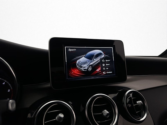 Mercedes-Benz GLC220 d 24 of 30