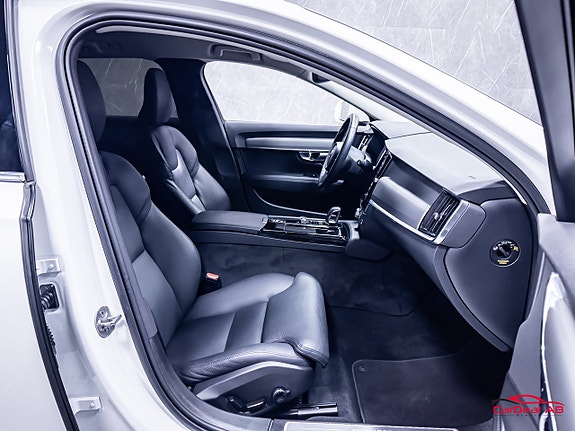 Volvo V90 15 of 30