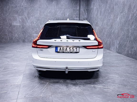 Volvo V90 6 of 30