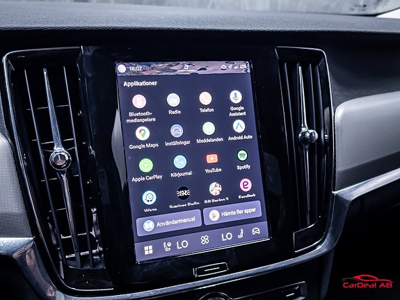 Volvo V90 27 of 30