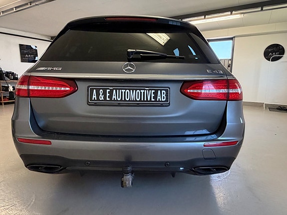 Mercedes-Benz AMG GT Coupe 7 of 30