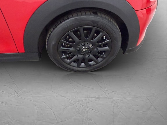 MINI Cooper 29 of 30