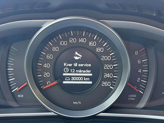 Volvo V40 20 of 24