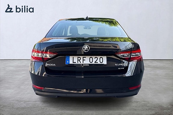 Skoda Superb 3 of 16