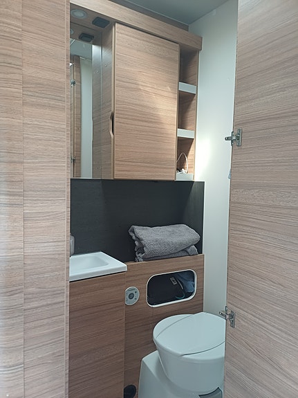 Weinsberg CaraOne 390PUH 2022 uttagen 2024 5 of 13