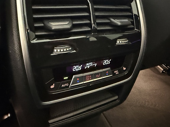 BMW X5 29 of 30