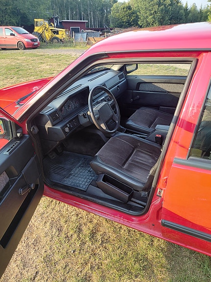 Volvo 740 7 of 9