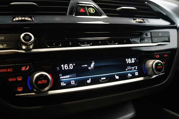 BMW 540i 12 of 16
