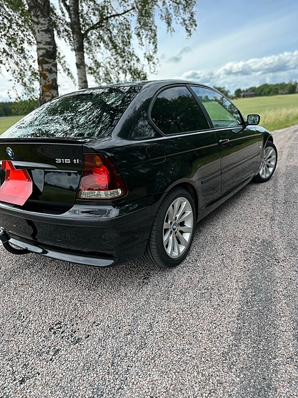BMW 316Ti 5 of 10