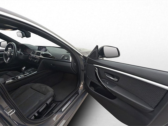 BMW 420i 25 of 30