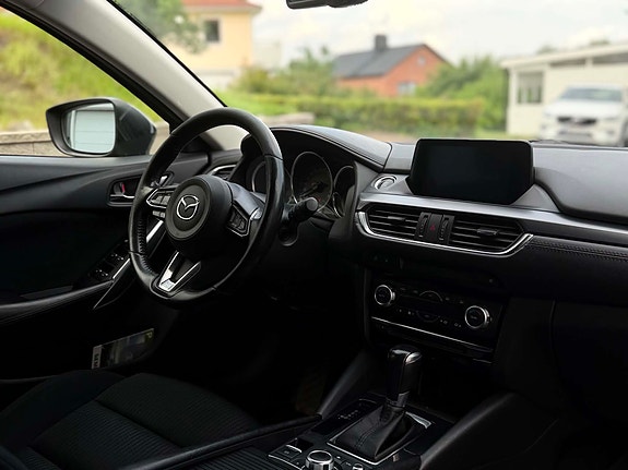 Mazda 6 2 of 10