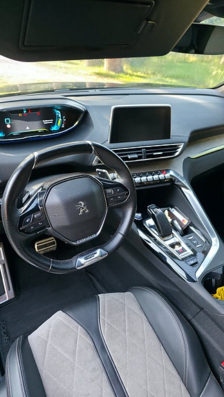 Peugeot 3008 4 of 5