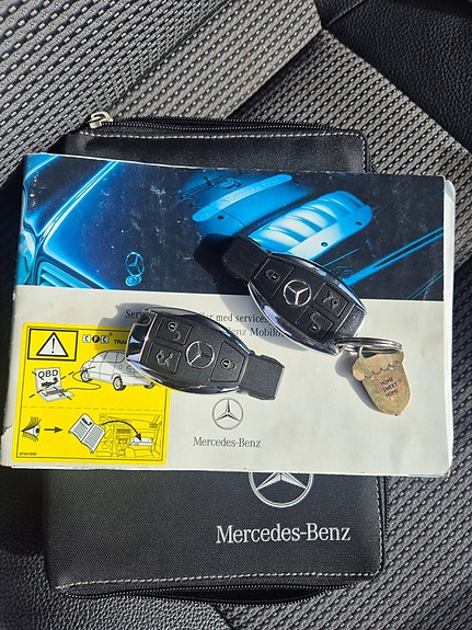 Mercedes-Benz C180 22 of 23