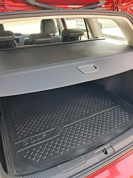 Volkswagen Golf Alltrack 8 of 12