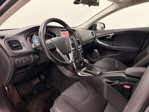 Volvo V40 9 of 27