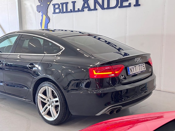 Audi A5 6 of 27