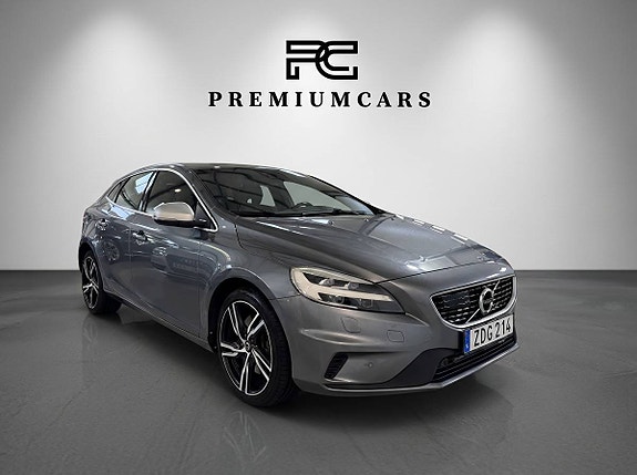 Volvo V40 4 of 24