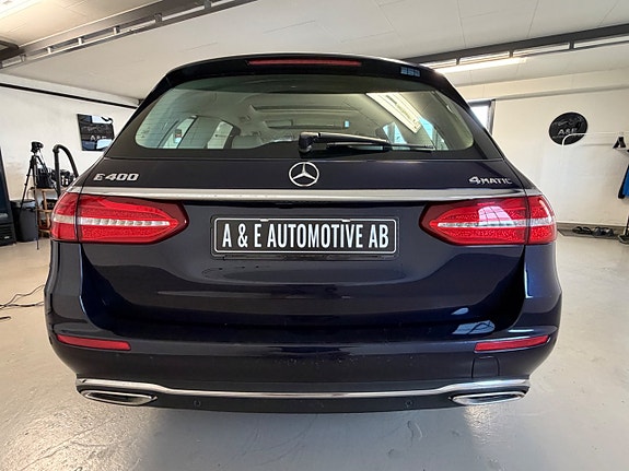 Mercedes-Benz E400 7 of 25