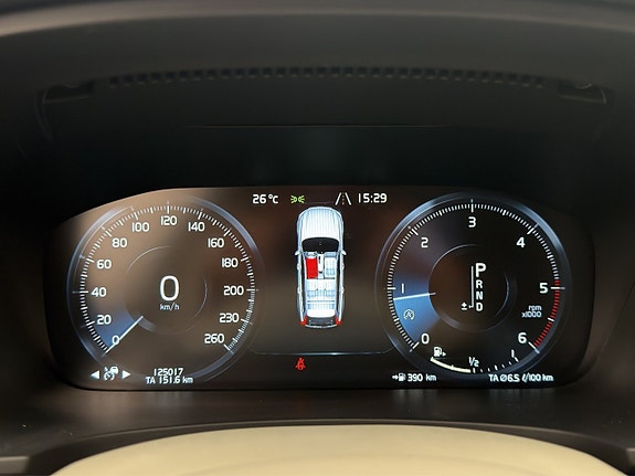 Volvo V90 Cross Country 16 of 30