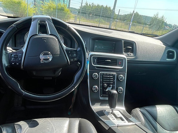 Volvo S60 7 of 7