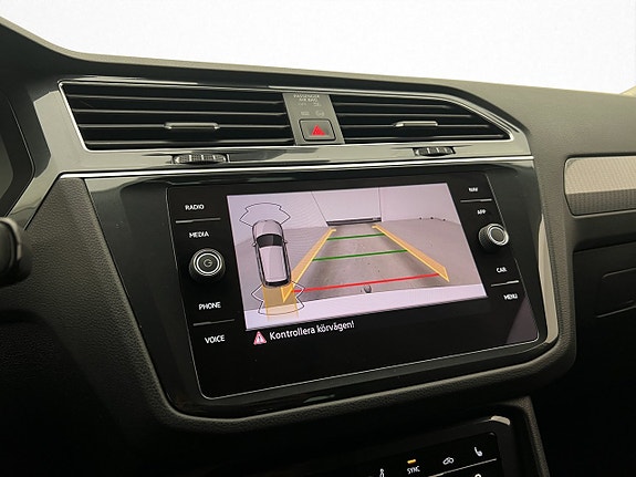 Volkswagen Tiguan 25 of 30
