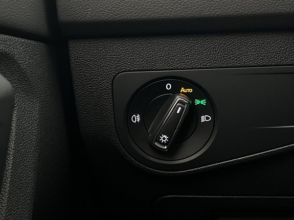 Volkswagen Tiguan 27 of 30