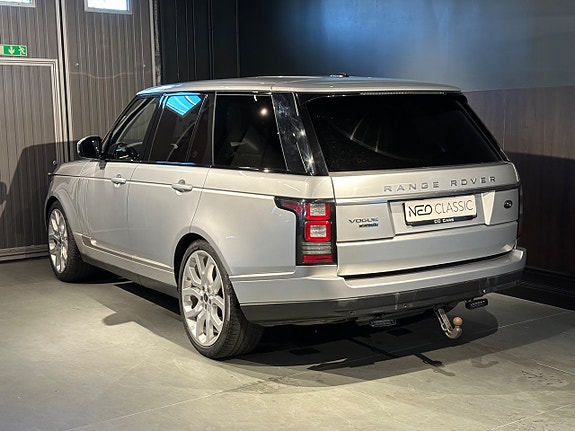 Land Rover Range Rover 6 of 30