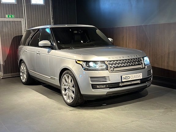 Land Rover Range Rover 4 of 30
