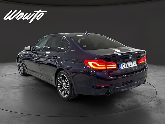 BMW 530e 5 of 15