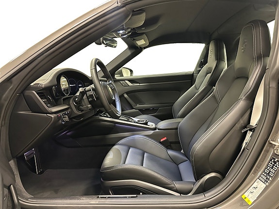 Porsche 911 Targa 4S 8 of 15