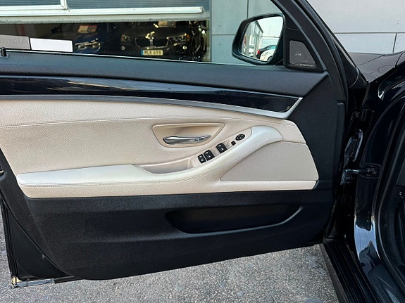 BMW 520d 21 of 26