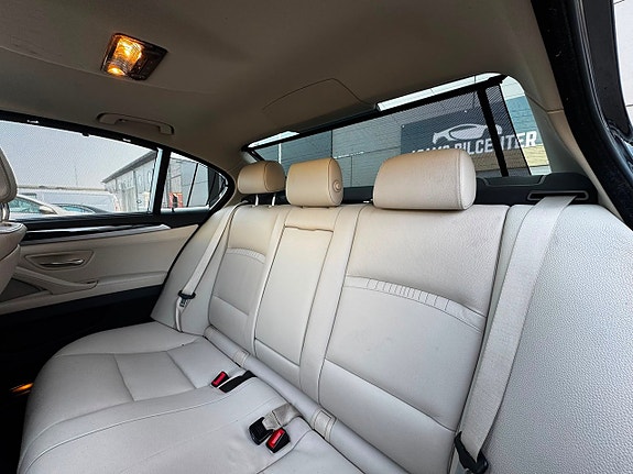 BMW 520d 15 of 26