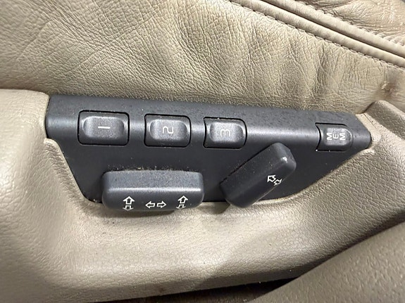Volvo S80 15 of 19