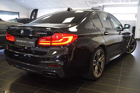 BMW M550i 12 of 30