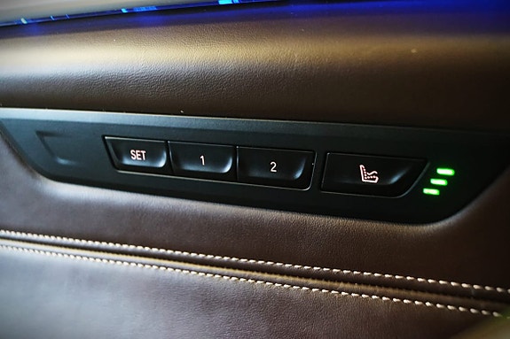 BMW M550i 22 of 30