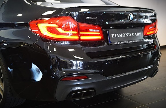 BMW M550i 11 of 30