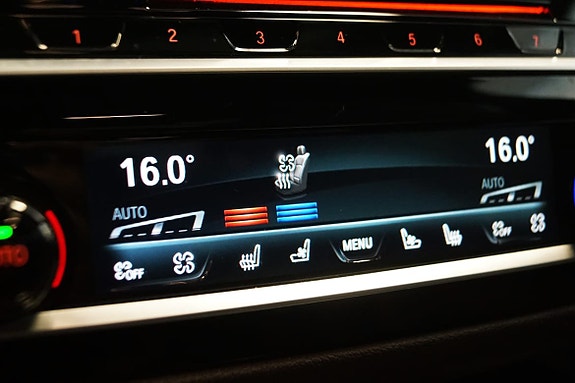 BMW M550i 20 of 30