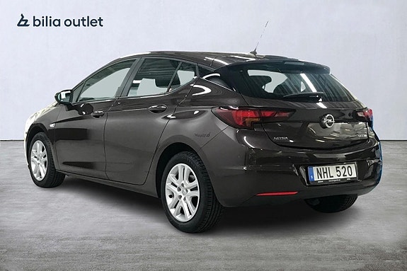Opel Astra 8 of 23